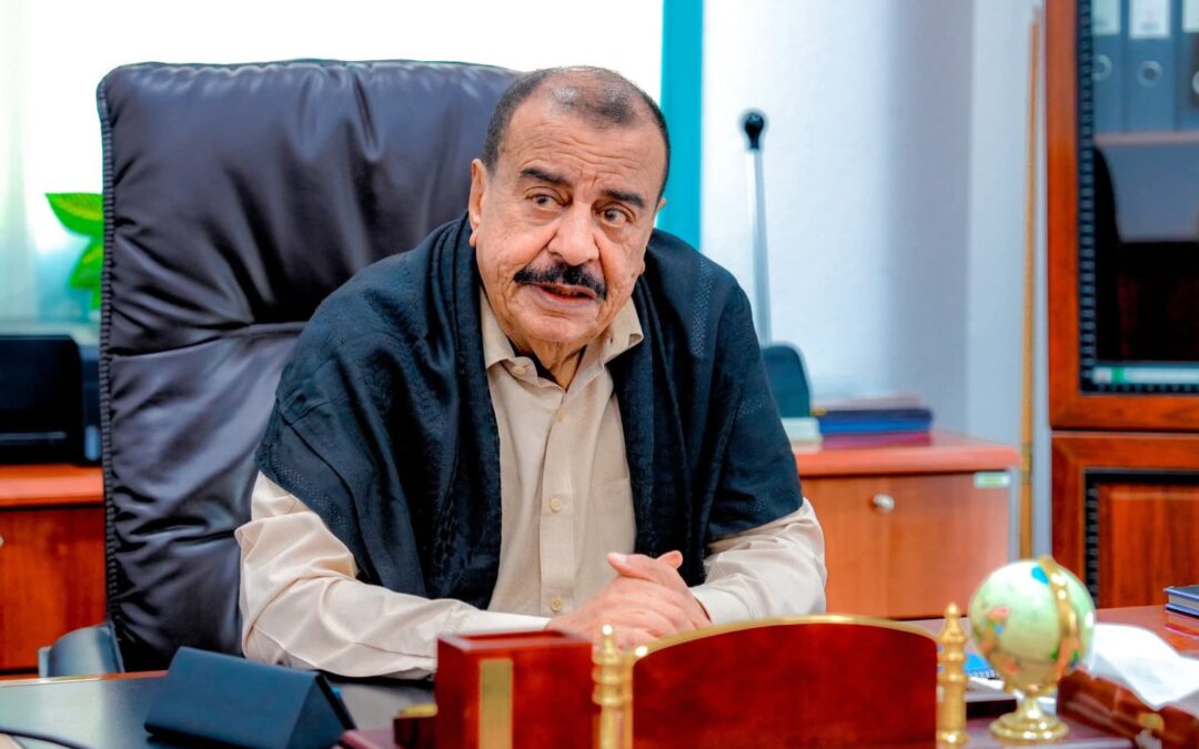 عاجل ..اللواء أحمد سعيد بن بريك يحدث زلزالا عنيفا بتعليق عضويته في تحضيرية تنسيقي حضرموت