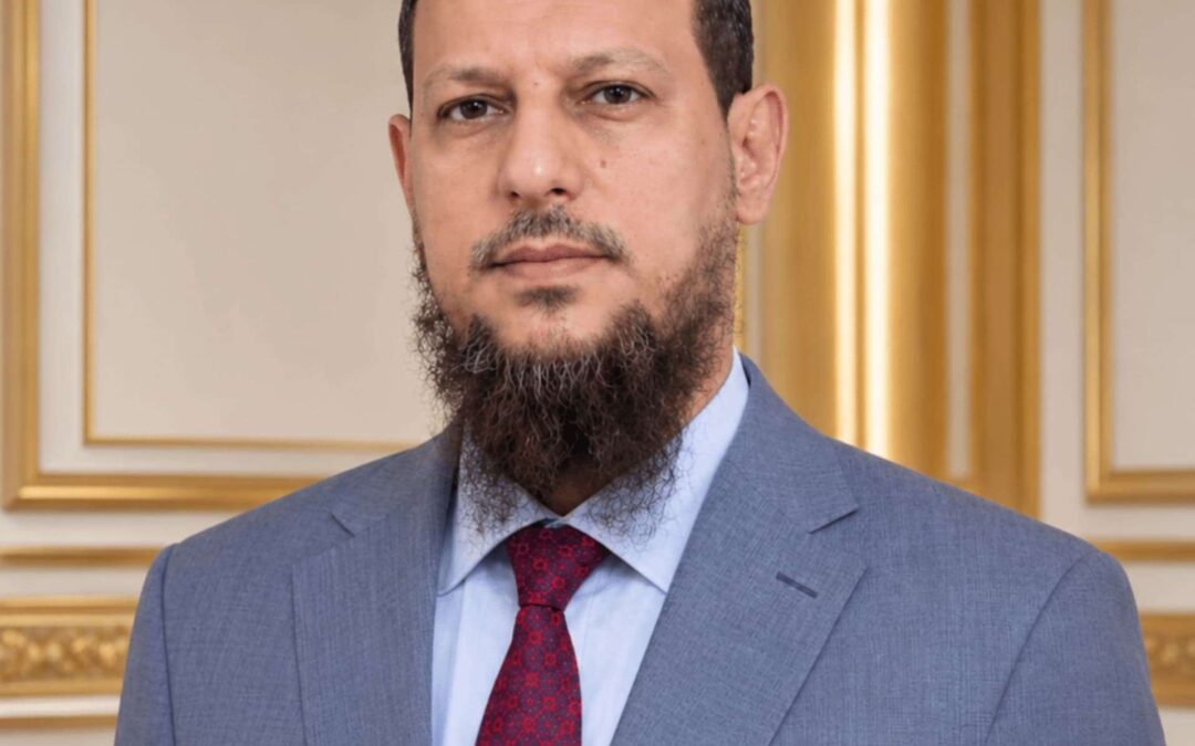 محافظ عدن يوجّه بصرف حافز المعلمين والمعلمات لشهر سبتمبر