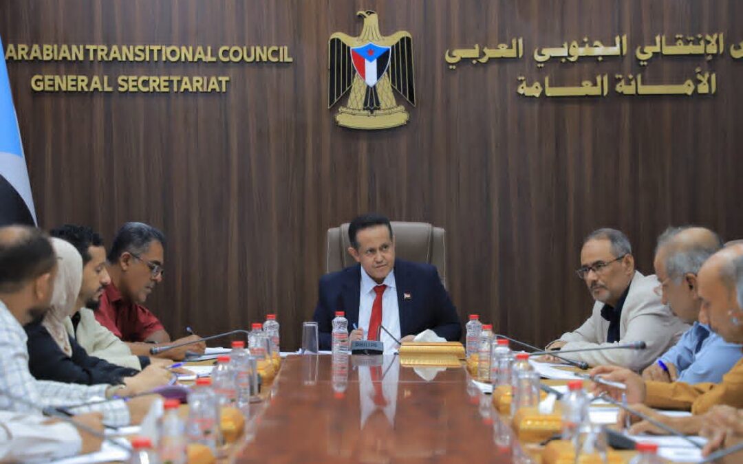 الأمانة العامة تشدد على أهمية تنظيم النزوح وترفض عسكرة الحياة في الجنوب