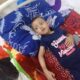 أسرة معدمة في يافع تطلق صرخة إنسانية لرجال الخير والعطاء لإنقاذ حياة طفلها المريض
