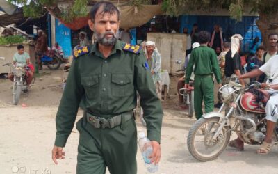 قائد شرطة الحصن يتفقد سوق السمك والخضار ويشدد على النظافة