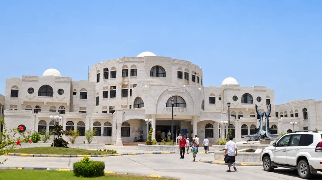 بيان صادر عن أبناء أبين بشأن محاولات فرض مجالس الغدر والخيانة في المحافظة