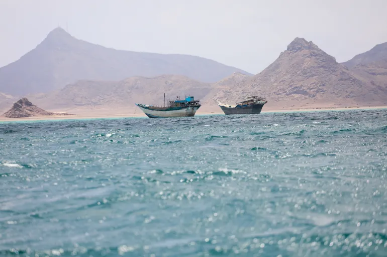 في تطورات جديدة اليوم الجمعة . . الحوثيون يبسطون سيطرتهم على الجزر ومضيق باب المندب