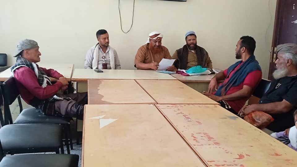 اجتماع لهيئة التدريس ومجلس الآباء  يناقش أوضاع التعليم في مدرسة الشهيد محمد عبدالله للبنين بيافع سرار