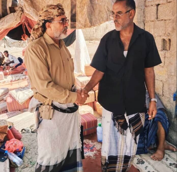 نائب رئيس انتقالي أبين يعزي المناضل محسن السعدي بوفاة نجله في حادث مروري