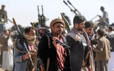 الحوثيون : باب المندب خط أحمر وسنقاتل من أجله