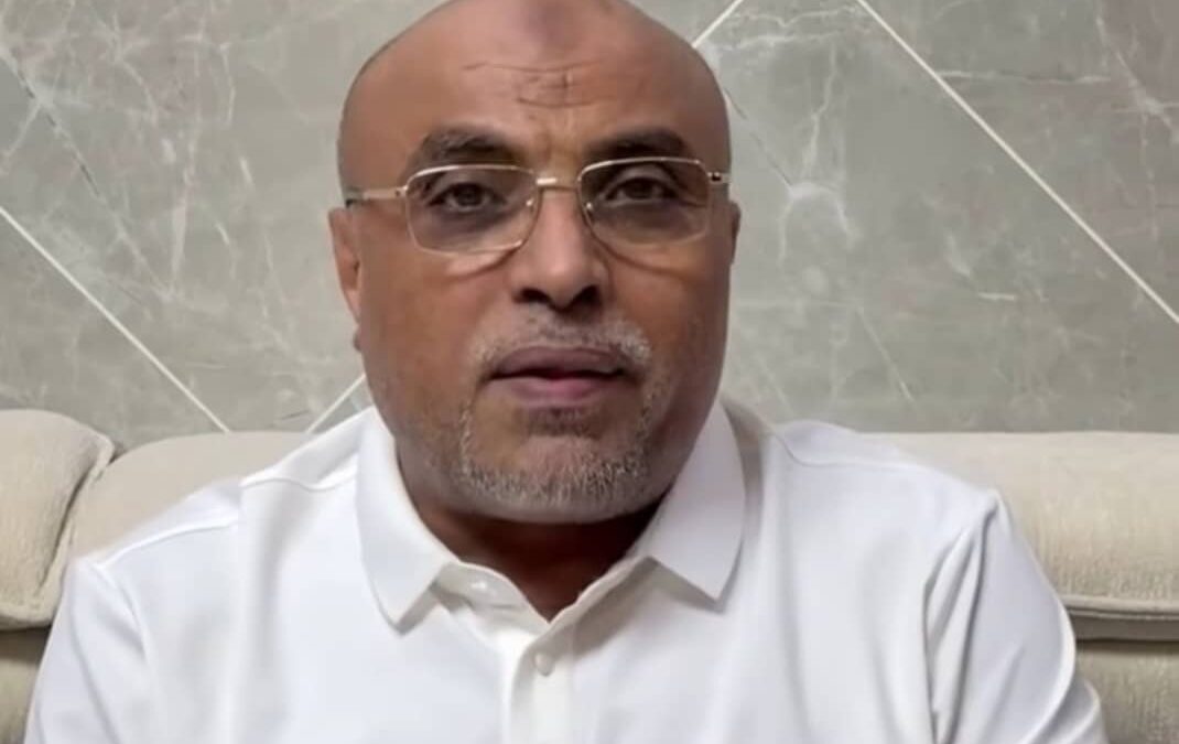 انتحال شخصية رجل الخير الشيخ نايف جرهوم اليزيدي وتزوير هويته جريمة تستدعي التحرك الأمني العاجل والمحاسبة القانونية الرادعة