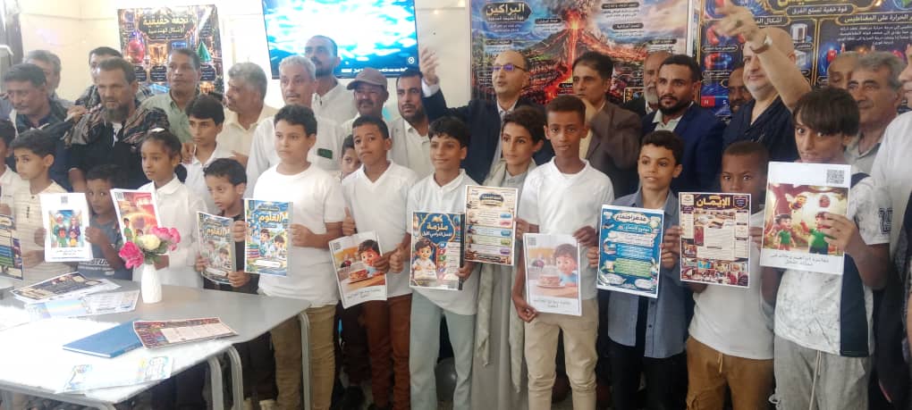قحطان يفتتح معرض «نبض العلوم» الرقمي الأول بمدرسة الإيمان في جعار ويشيد بإبداعات الطلاب في الذكاء الاصطناعي